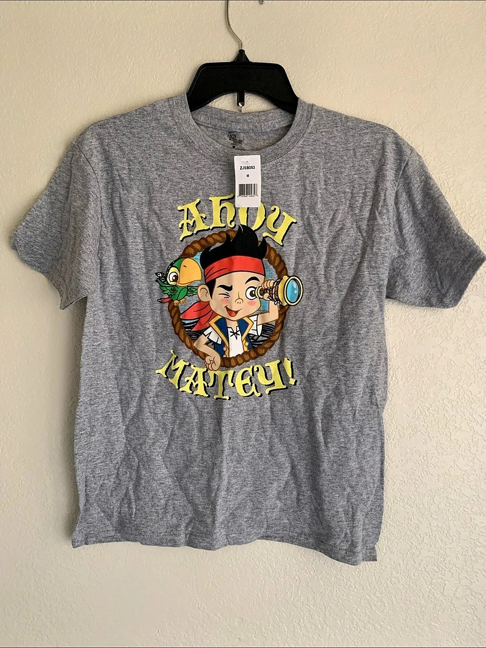 Disney  Big Boyś Jake and the Never Land Pirates Ahoy Matey T-Shirt  Gray Size M